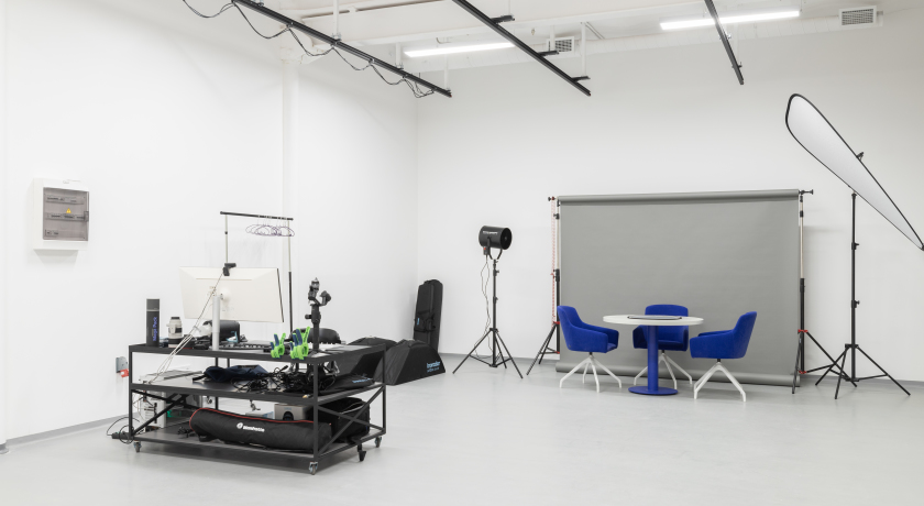 Аренда фотостудии Станция Зал Дестини  в Санкт-Петербурге | Фото 