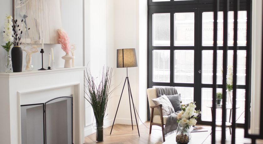 Аренда фотостудии Leona Stage Зал Plaza в Санкт-Петербурге | Фото 