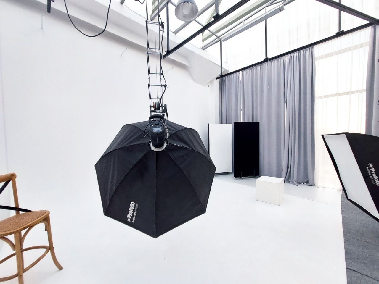 Аренда фотостудии Vladislav Smirnov Зал White  в Иваново | Фото 