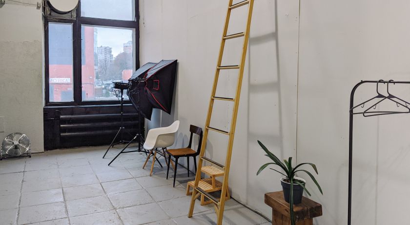 Аренда фотостудии Badfoto Зал Novichok в Москве | Фото 