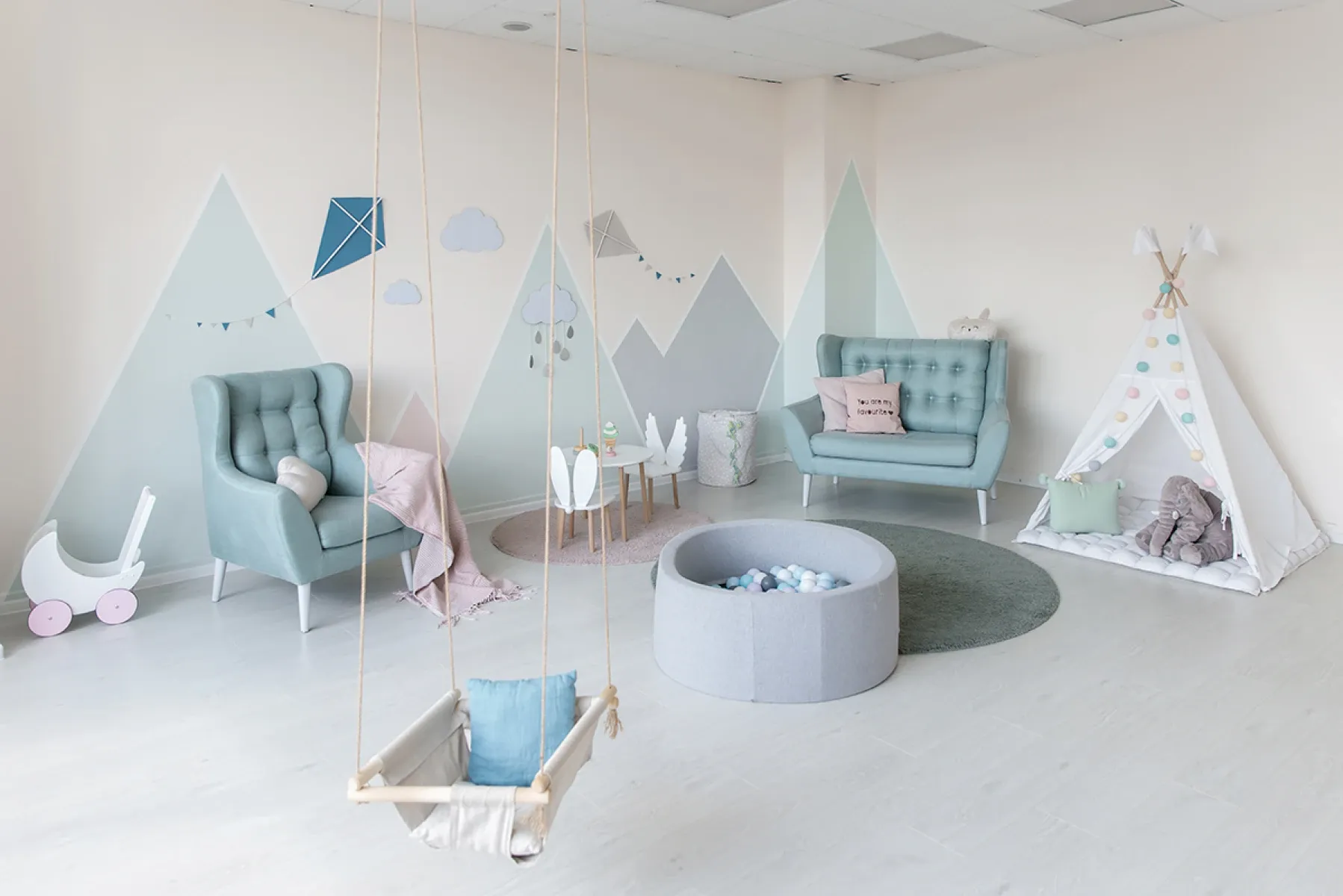 Аренда фотостудии KinderZILLA Зал FAMILY ROOM в Москве | Фото 