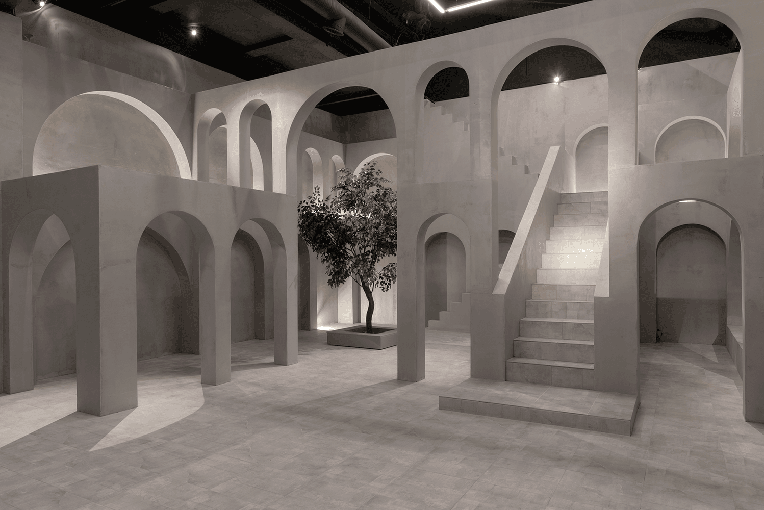 Аренда фотостудии Cross-Studio Зал Эшер в Москве | Фото 