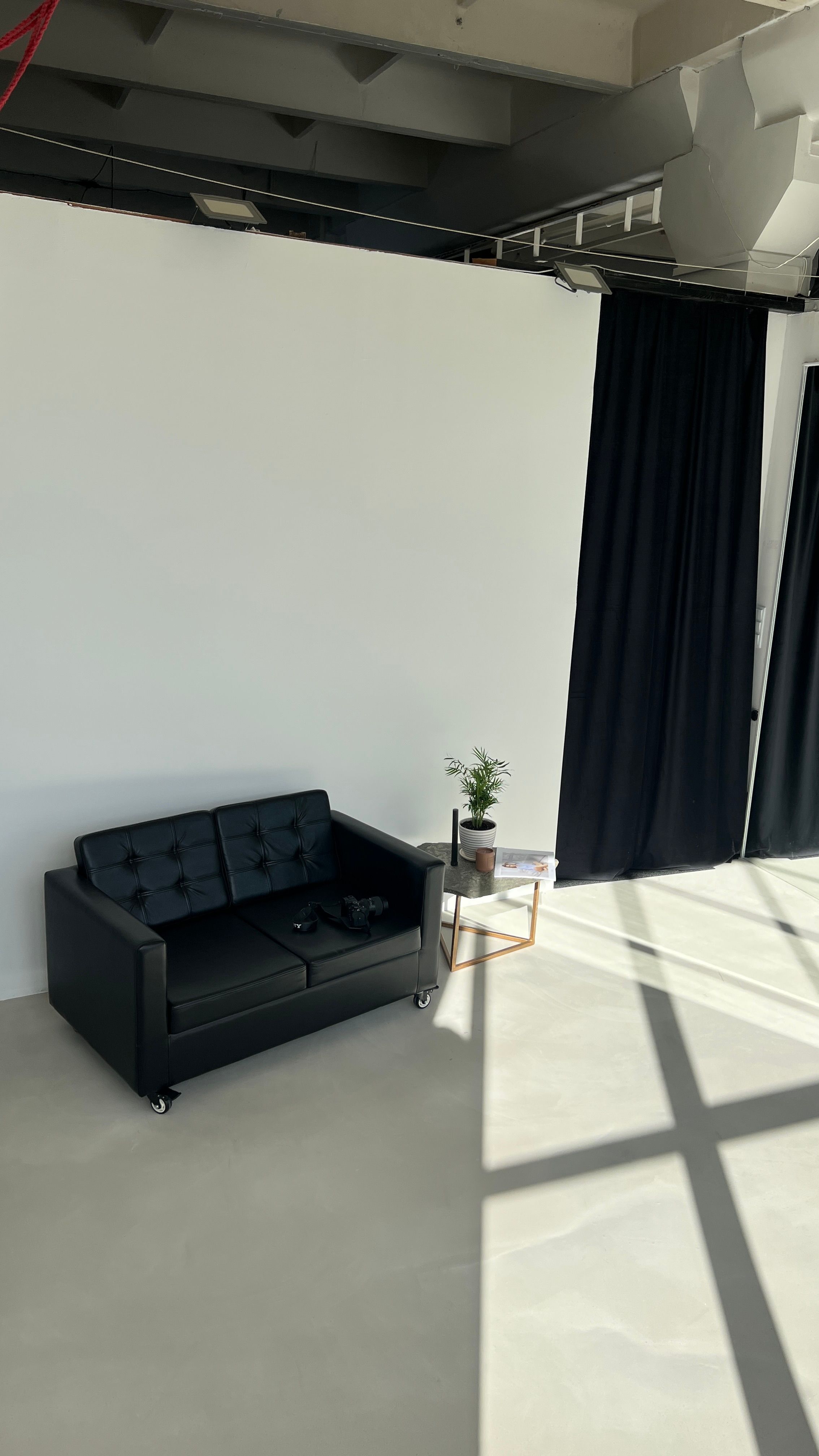 Аренда фотостудии Id14.studio Зал Boks в Минске | Фото 