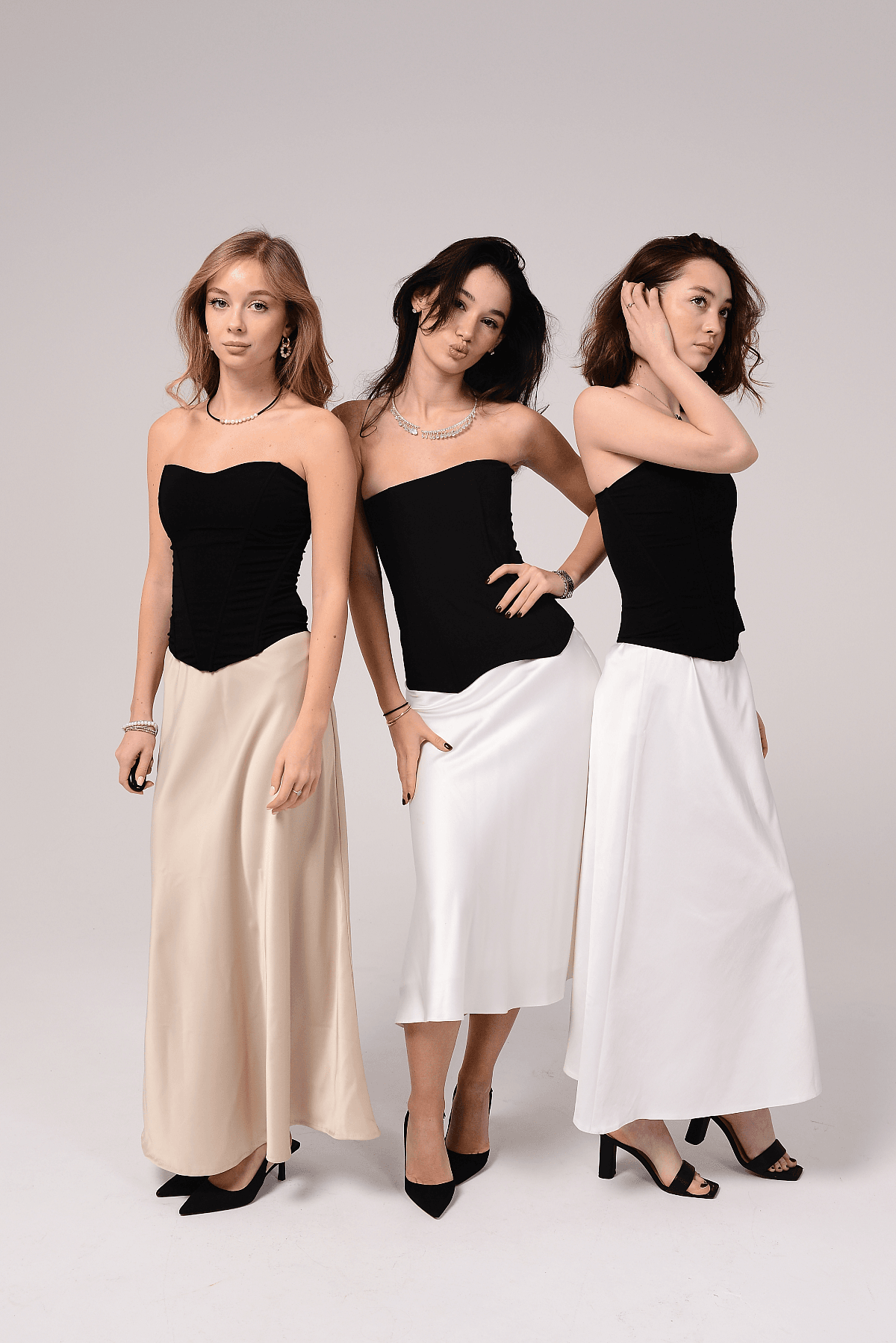 Аренда фотостудии Cross-Studio Зал Reflect - студия автопортрета в Москве | Фото 