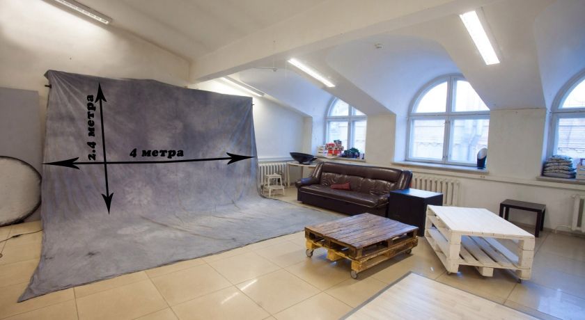 Аренда фотостудии 2D Зал Молоко  В Омске | Фото 