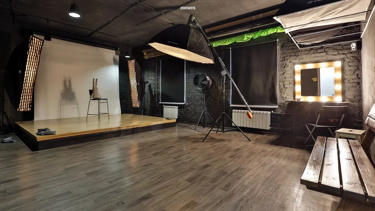 Аренда фотостудии Своя Зал Классическая  В Омске | Фото 