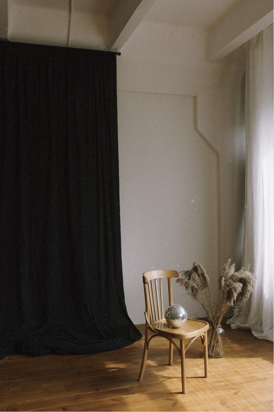 Аренда фотостудии КАПРИФОЛЬ Зал Лён в Москве | Фото 