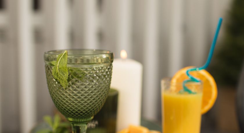 Аренда фотостудии Leona Stage Зал Light-100 в Санкт-Петербурге | Фото 