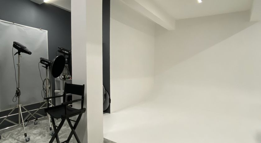 Аренда фотостудии ELEMENT Зал HUMAN  В Иркутске | Фото 