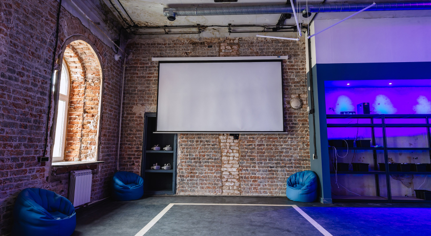 Аренда фотостудии Interactive VR Зал Лофт в Екатеринбурге | Фото 