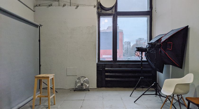 Аренда фотостудии Badfoto Зал Novichok в Москве | Фото 