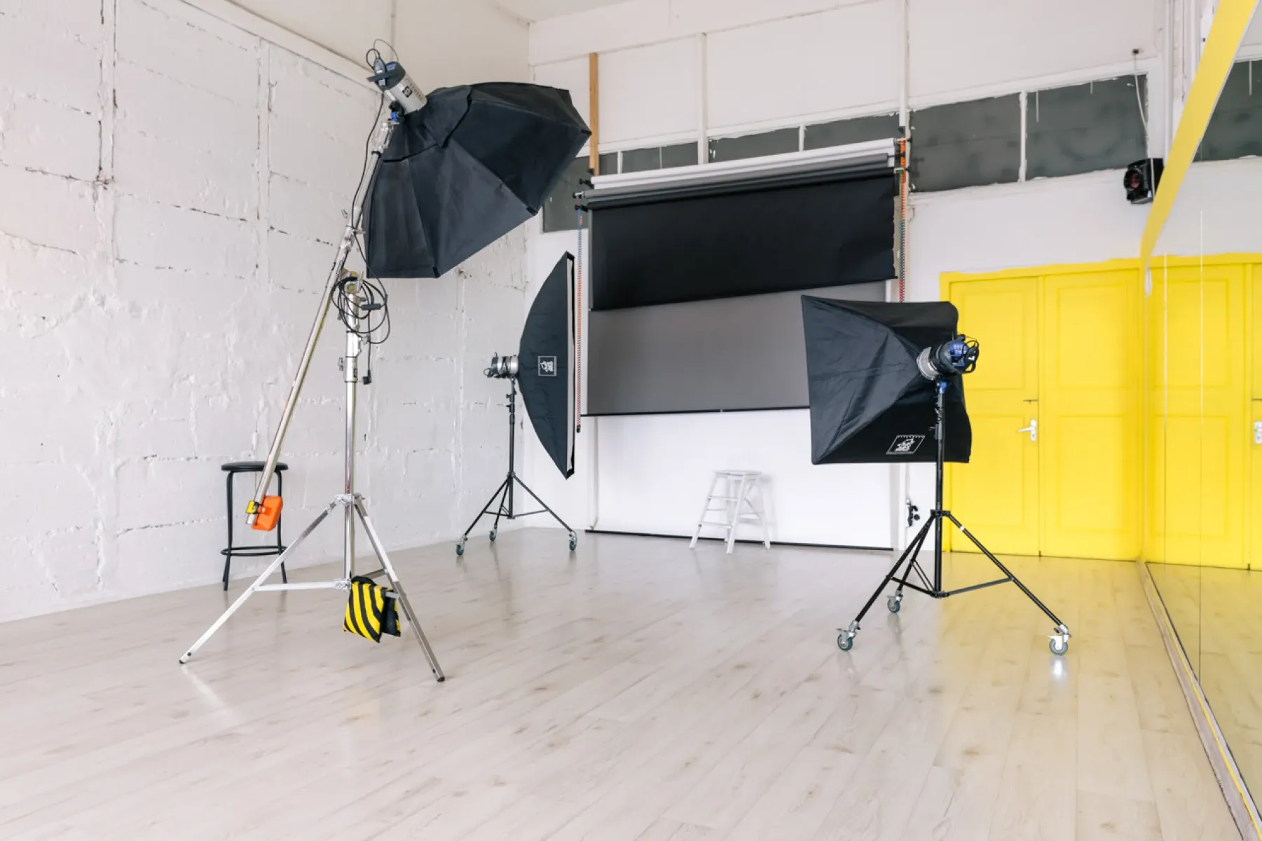 Аренда фотостудии PRIDE STUDIO Зал SUN  в Москве | Фото 