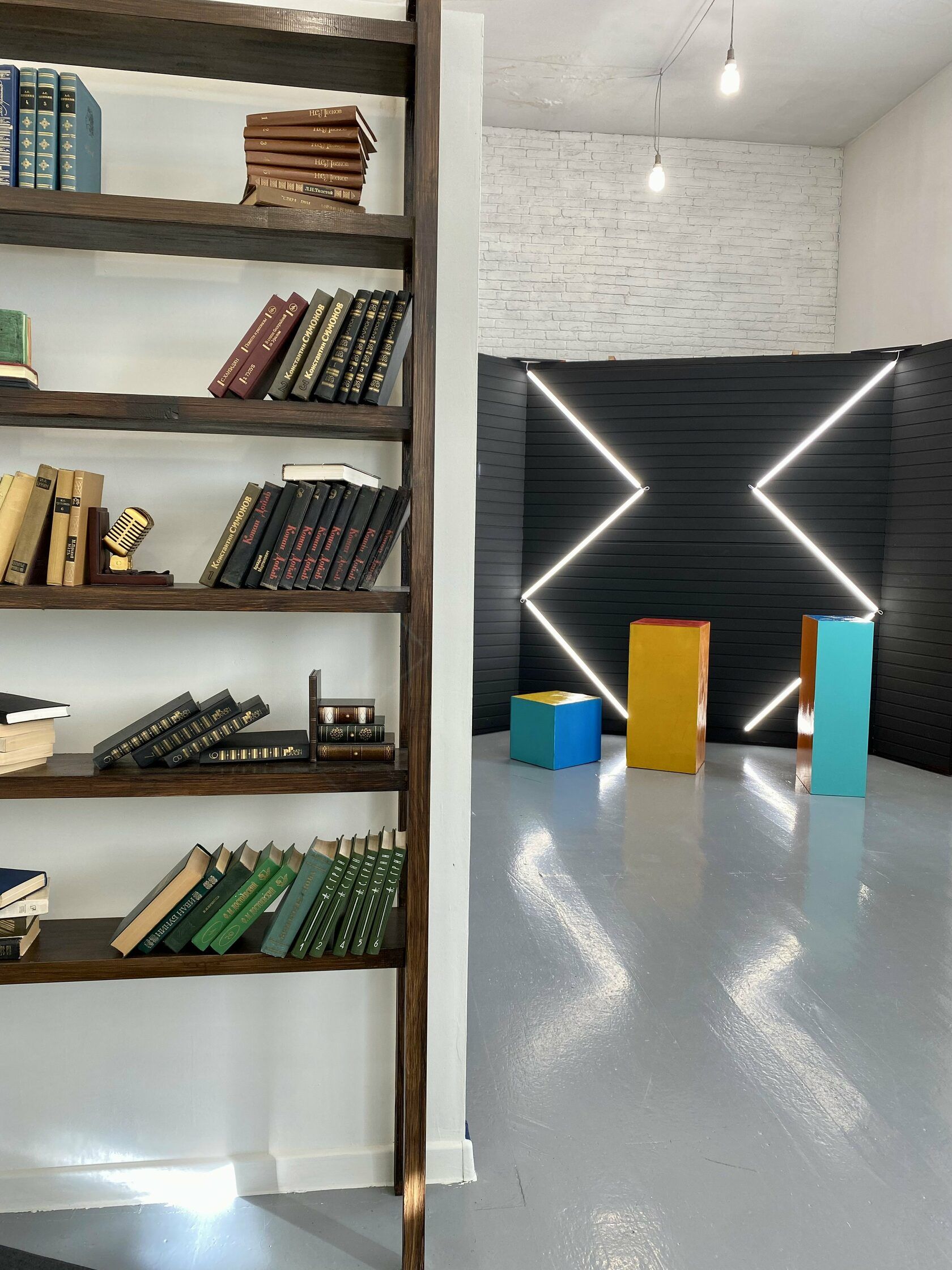 Аренда фотостудии Френды Зал MAX  В Иркутске | Фото 