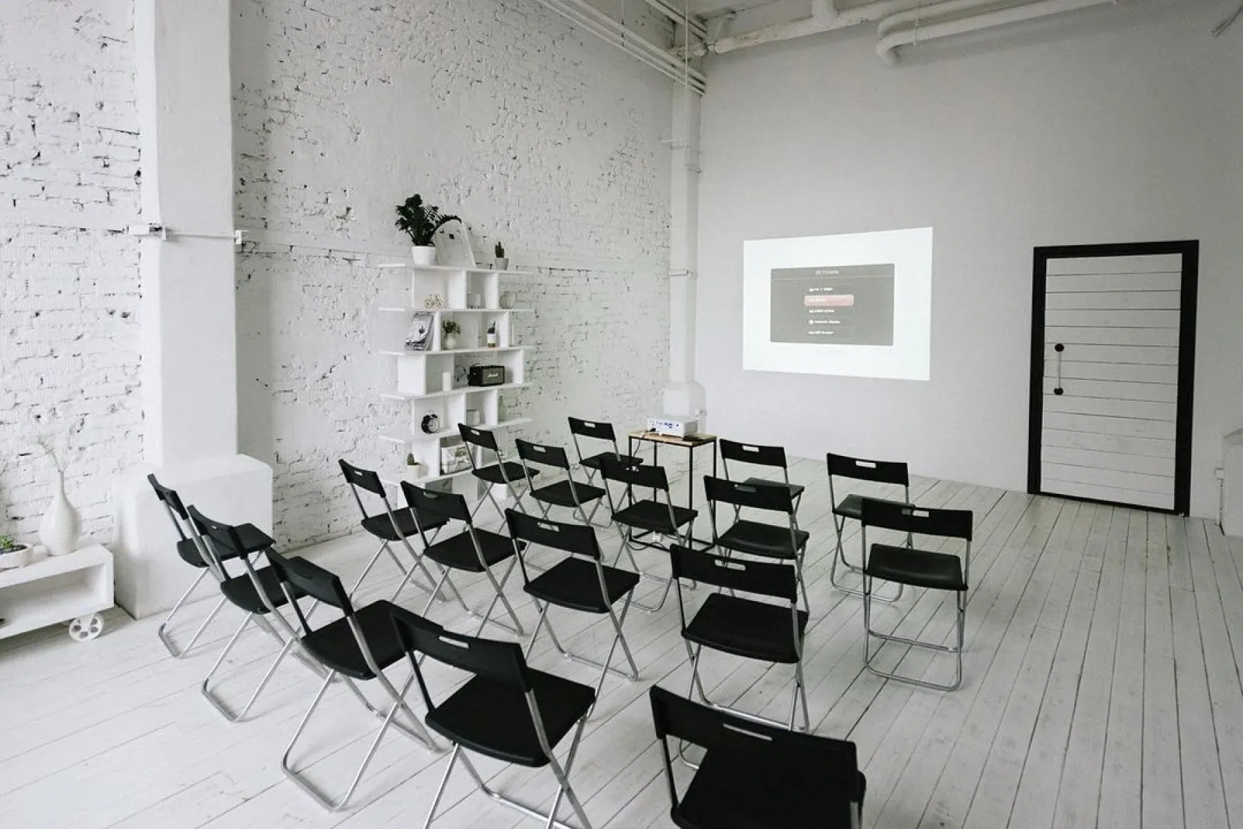 Аренда фотостудии Prisma Studio Зал Светлый  в Москве | Фото 