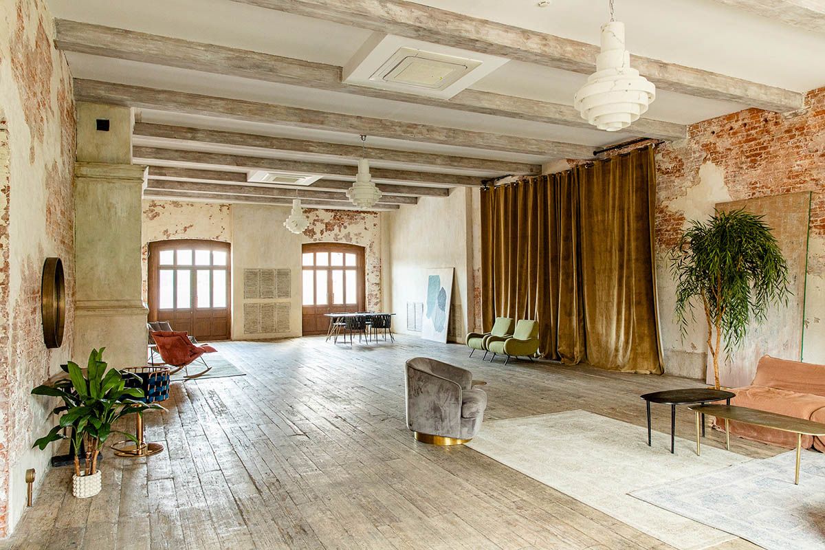 Аренда фотостудии White Studio Яхтъ Клубъ Зал WHITE STONE в Москве | Фото 