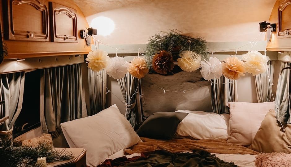 Аренда фотостудии Фотодеревня Зал Вагончик  в Москве | Фото 