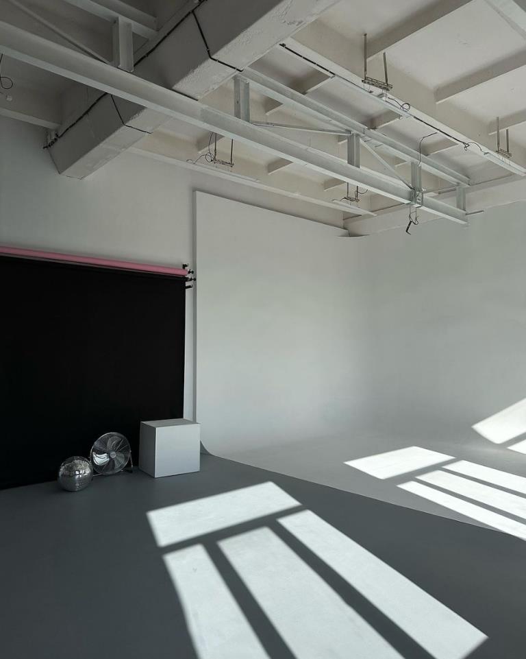 Аренда фотостудии K45 studio Зал Циклорама в Минске | Фото 