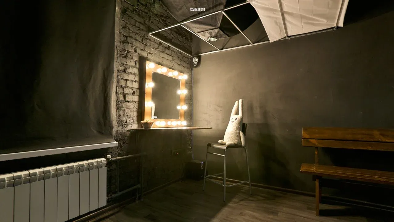 Аренда фотостудии Своя Зал Классическая  В Омске | Фото 