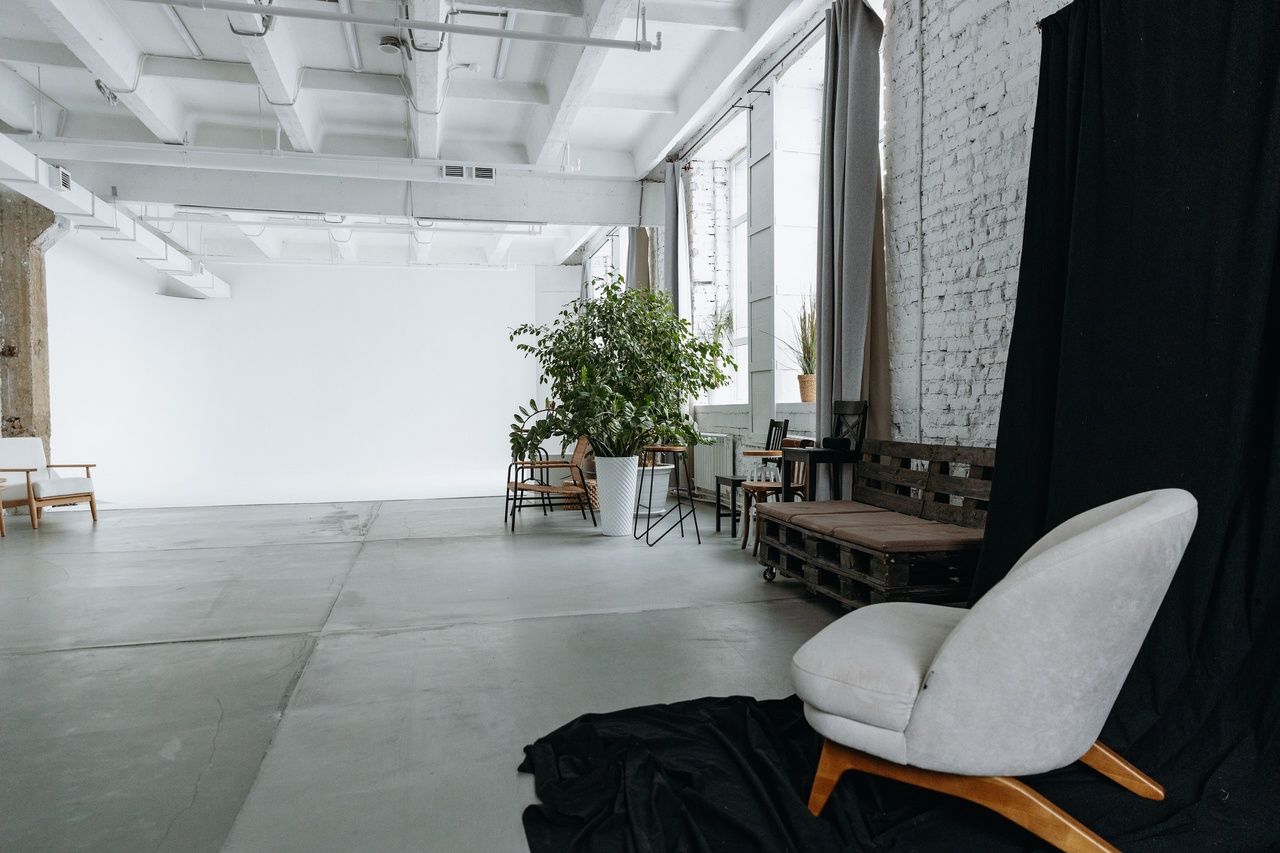 Аренда фотостудии Glasshouse Зал Основной  В Саранске | Фото 