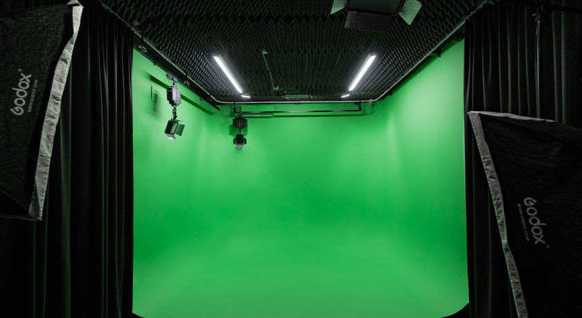 Аренда фотостудии Денис Золотов Зал Хромакей циклорама в Санкт-Петербурге | Фото 