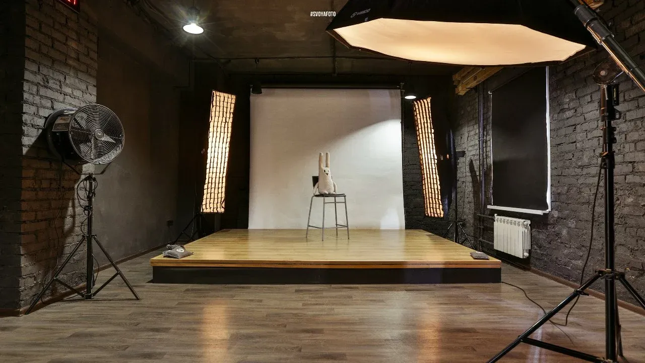 Аренда фотостудии Своя Зал Классическая  В Омске | Фото 