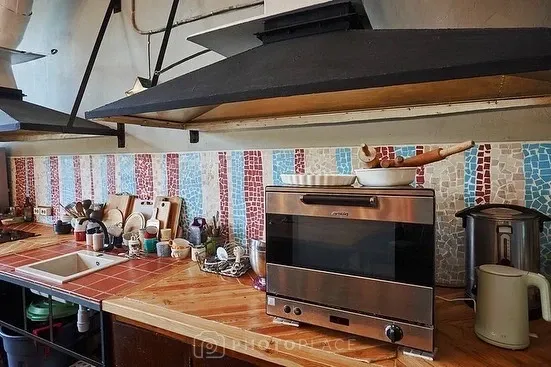 Аренда фотостудии ТЕПЛО Зал Основной в Екатеринбурге | Фото 