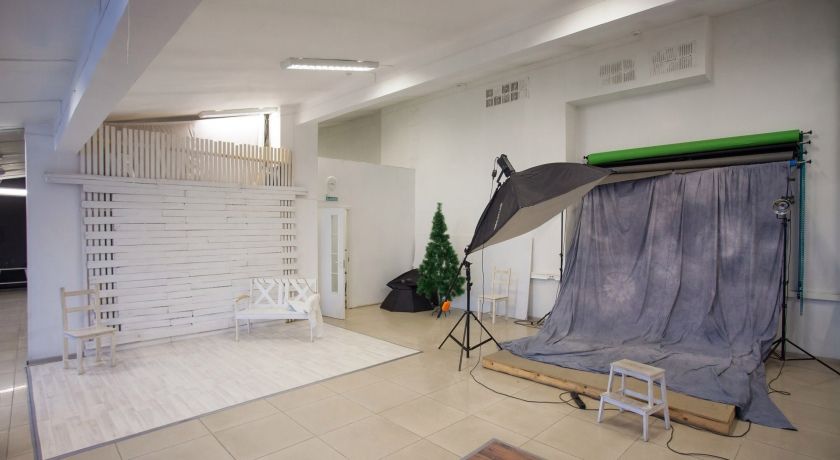 Аренда фотостудии 2D Зал Молоко  В Омске | Фото 