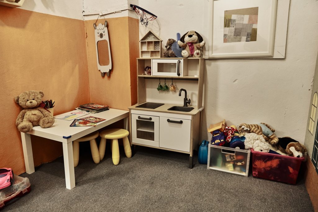 Аренда фотостудии CHUVSTVO Зал Холл. Детская. Кофейня. Гардероб. в Екатеринбурге | Фото 