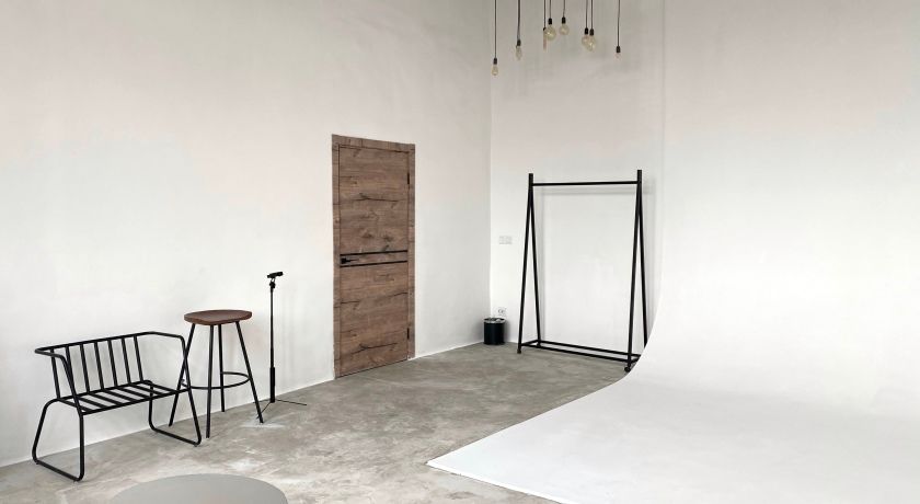 Аренда фотостудии CONTENT STUDIO Зал LOFT  Во Владивостоке | Фото 