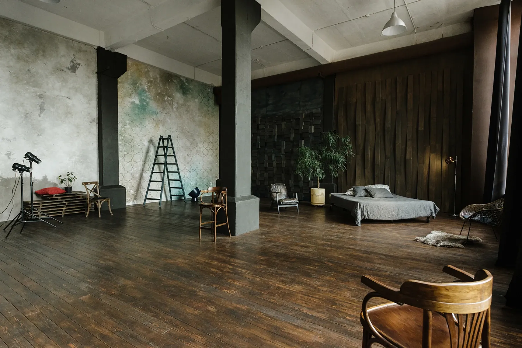 Аренда фотостудии Prisma Studio Зал Тёмный  в Москве | Фото 