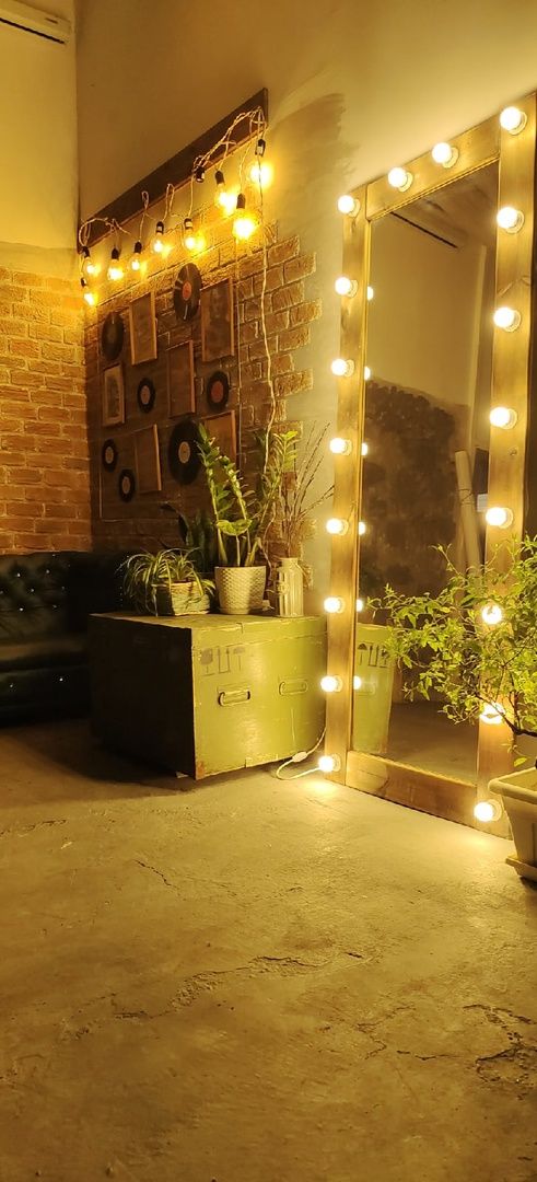 Аренда фотостудии Завод Холл, пространство для проведения праздников и фотосессий Зал Бали  В Иркутске | Фото 