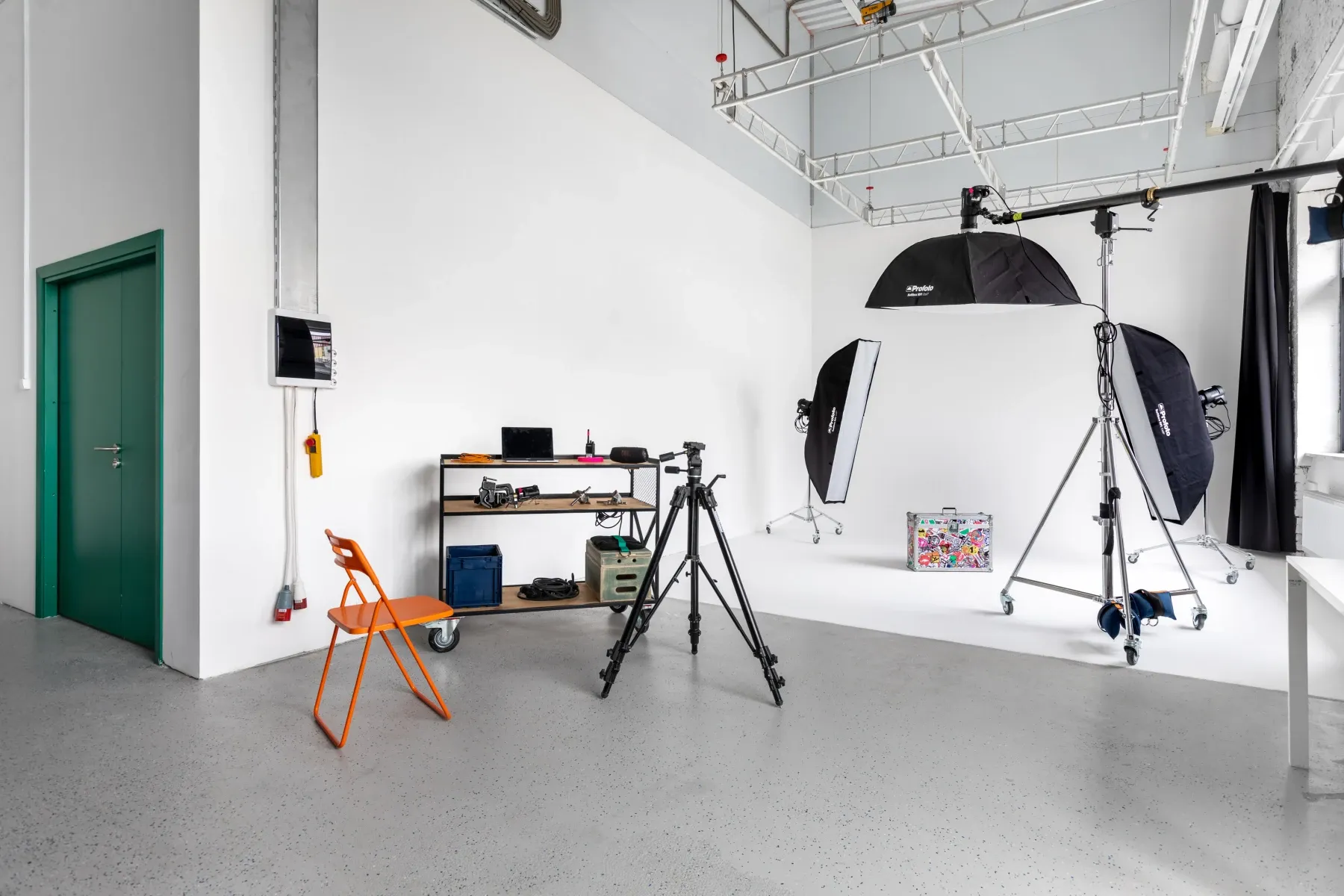 Аренда фотостудии MAYAK 2.0 Зал 90  в Москве | Фото 