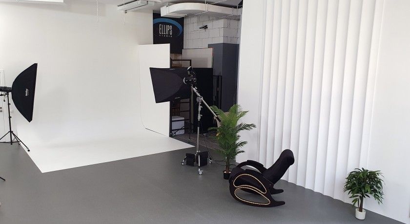 Аренда фотостудии Ellips Studio Зал Основной  В Саратове | Фото 