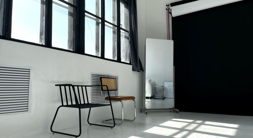 Аренда фотостудии CONTENT STUDIO Зал CONTENT  Во Владивостоке | Фото 