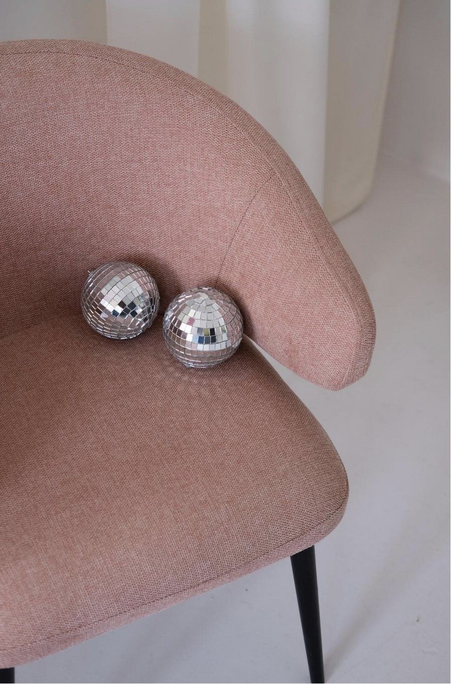 Аренда фотостудии CHAISE STUDIO Зал Minimal в Москве | Фото 