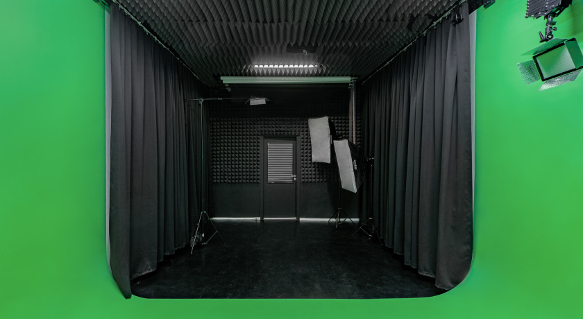 Аренда фотостудии Денис Золотов Зал Хромакей циклорама в Санкт-Петербурге | Фото 