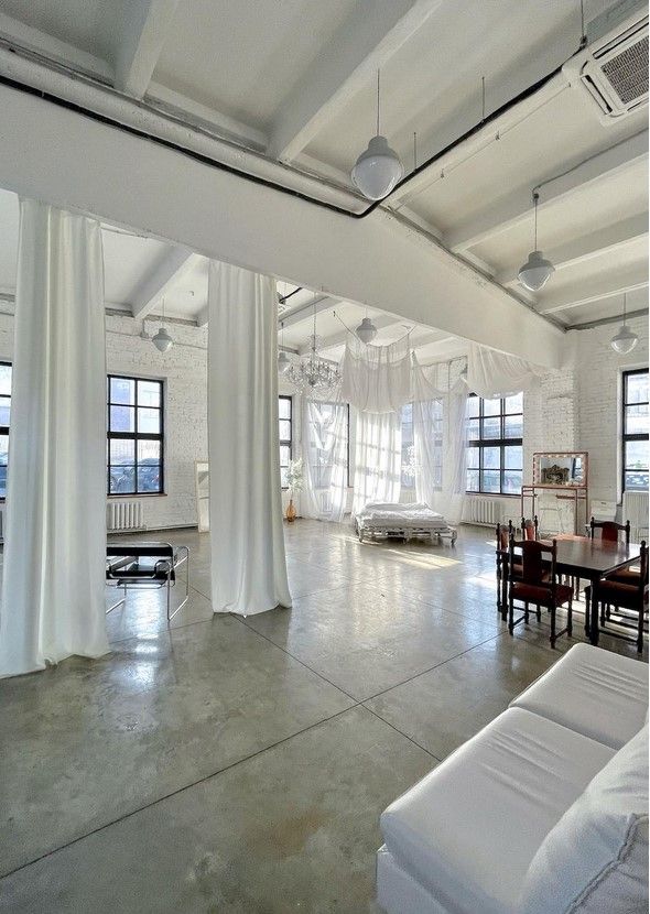 Аренда фотостудии COME IN loft Зал GRAND в Москве | Фото 