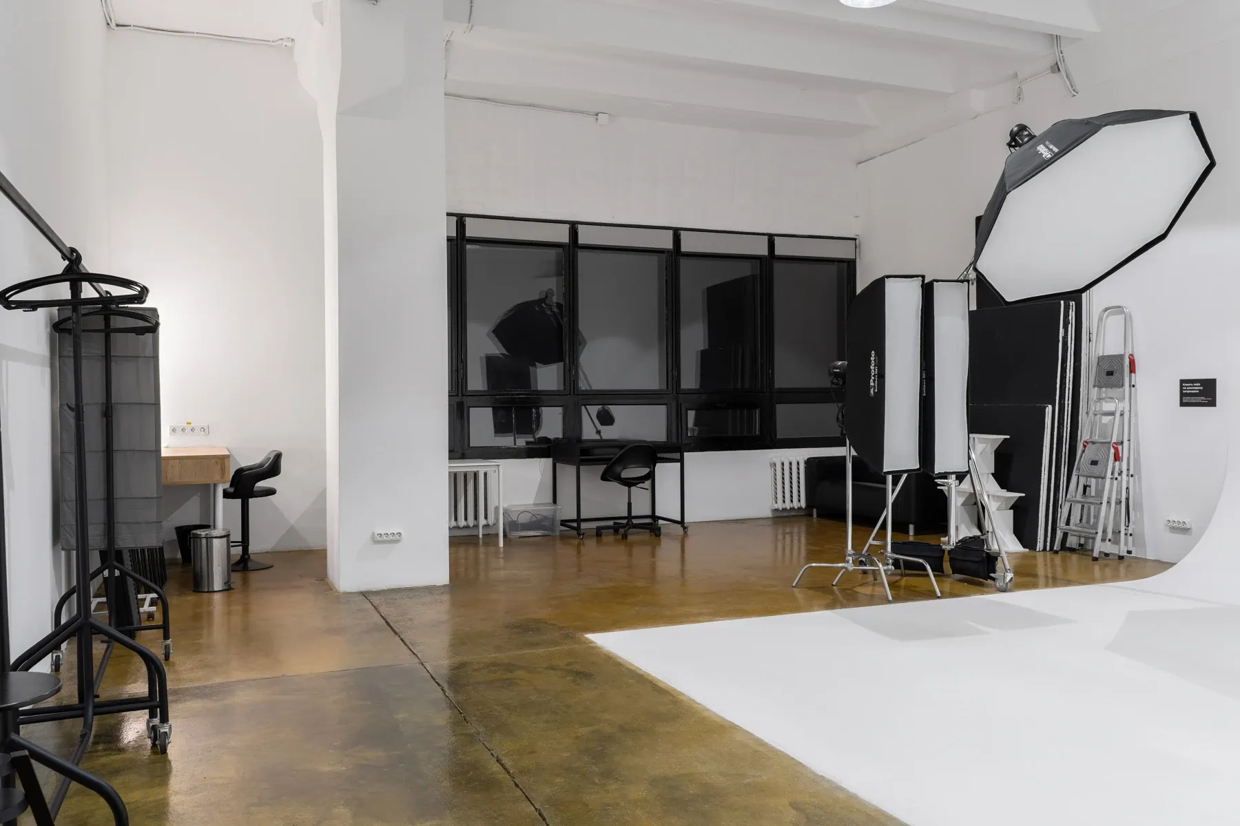 Аренда фотостудии Option Studio Зал Зал 1 в Москве | Фото 