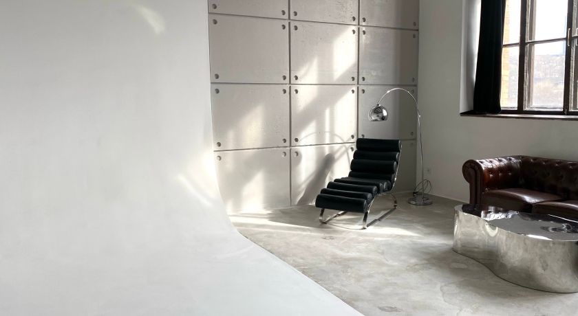 Аренда фотостудии CONTENT STUDIO Зал LOFT  Во Владивостоке | Фото 