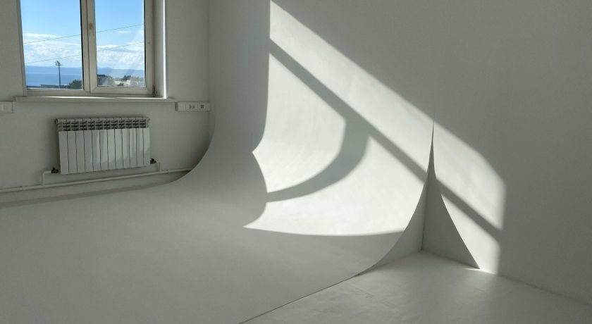 Аренда фотостудии CONTENT STUDIO Зал CYCLORAMA Во Владивостоке | Фото 