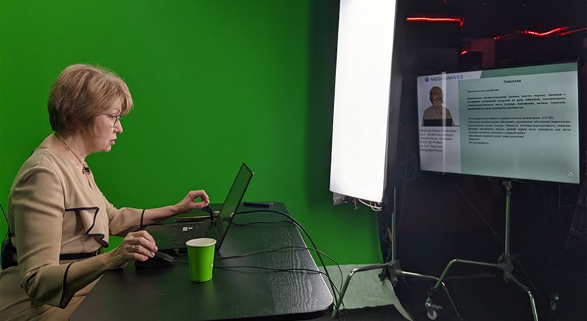 Аренда фотостудии 01 Live Studio Moscow Зал Зеленая циклорама в Москве | Фото 