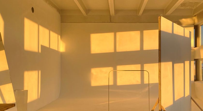 Аренда фотостудии ВНИМАНИЕ Зал Большой в Москве | Фото 