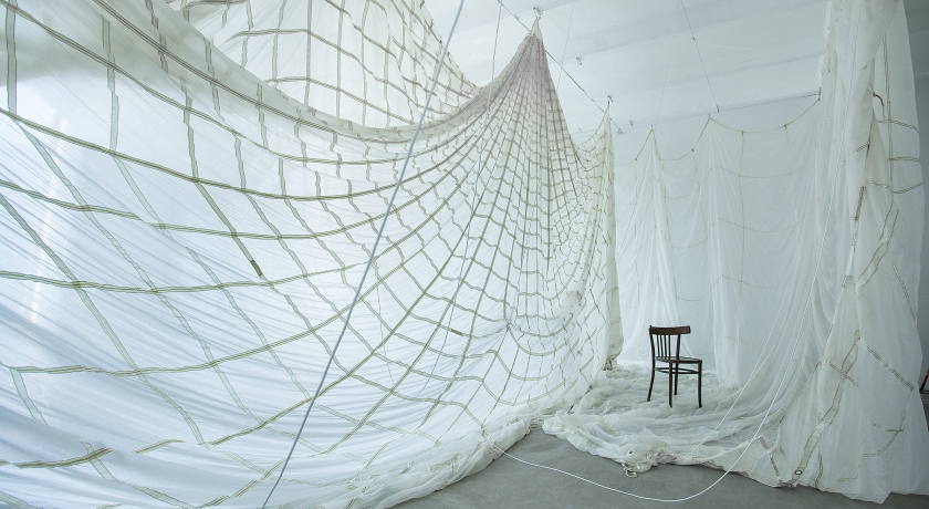 Аренда фотостудии ЛОКАЦИЯ 223 Зал ПАРАШЮТЫ в Санкт-Петербурге | Фото 