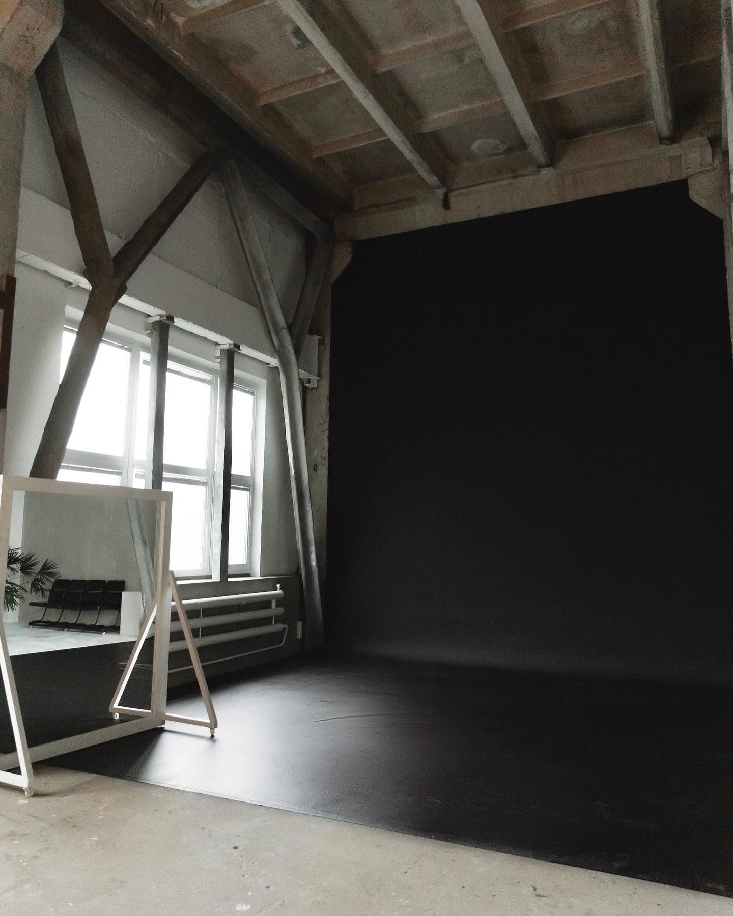 Аренда фотостудии Art Hall Зал White hall Во Владивостоке | Фото 