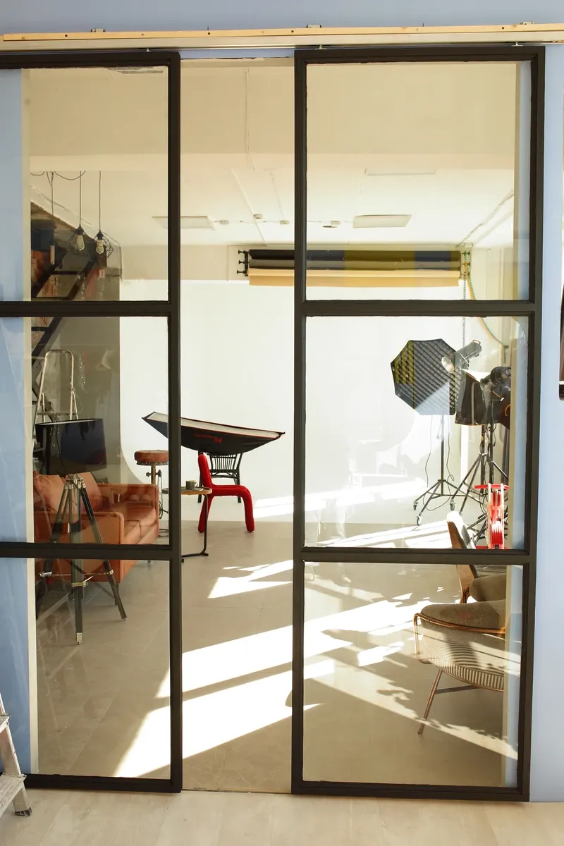 Аренда фотостудии КВАРТИРА 9 Зал Лофт РАХУ в Екатеринбурге | Фото 