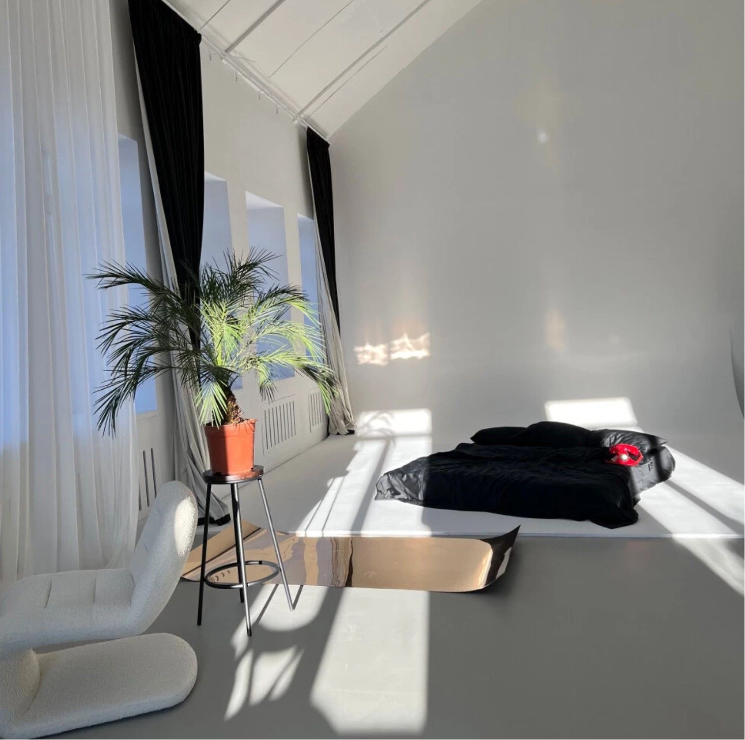 Аренда фотостудии Fluffy.photo Зал Red в Москве | Фото 