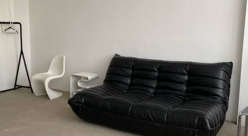 Аренда фотостудии AMÉ STUDIO Зал PANTONE в Москве | Фото 