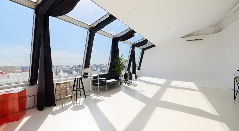 Аренда фотостудии SKYPOINT STUDIO Z33 Зал ВЕРХНИЙ в Санкт-Петербурге | Фото 