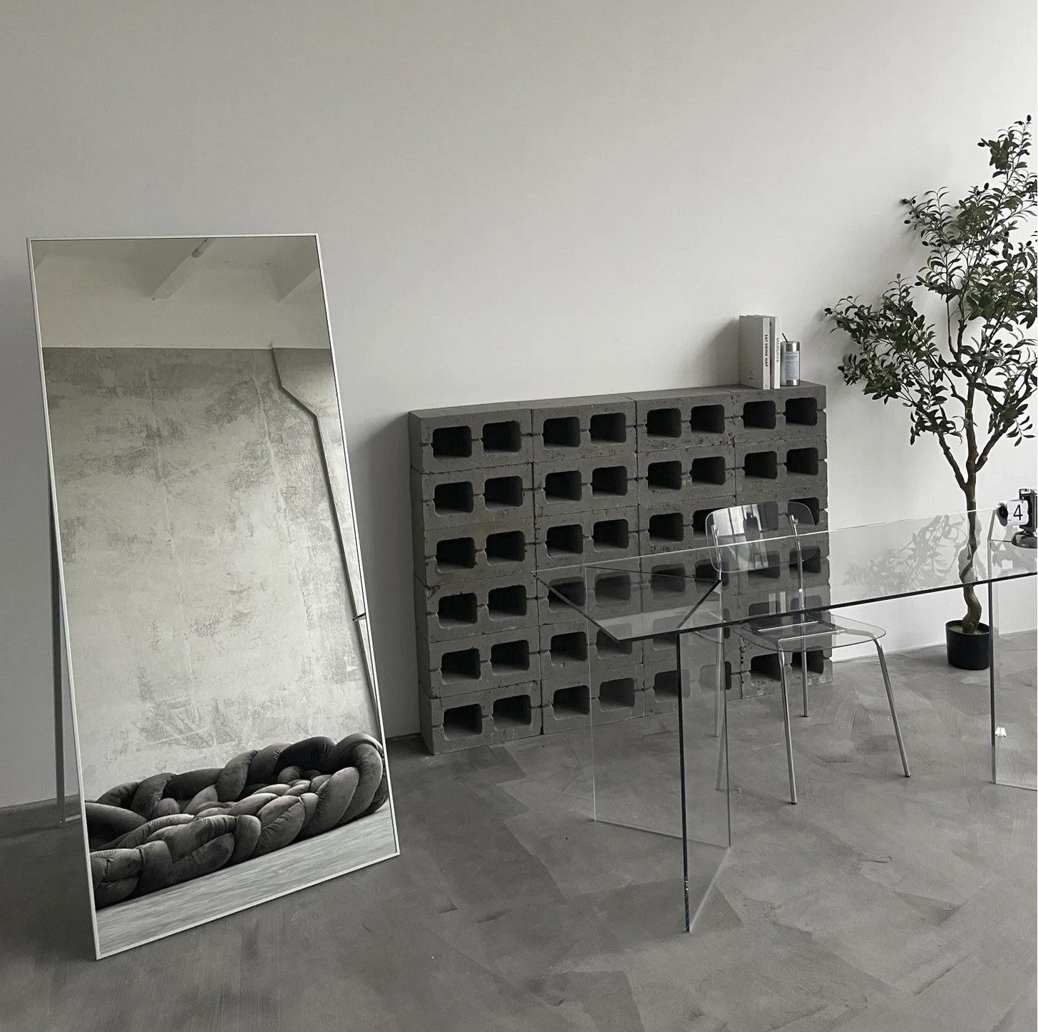 Аренда фотостудии Фотостудия Base Зал BETON в Москве | Фото 