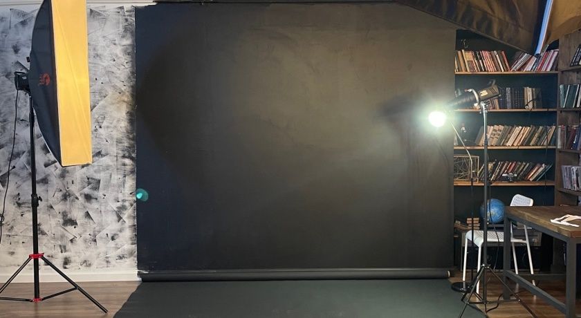 Аренда фотостудии Пиксели Зал Основной  В Омске | Фото 